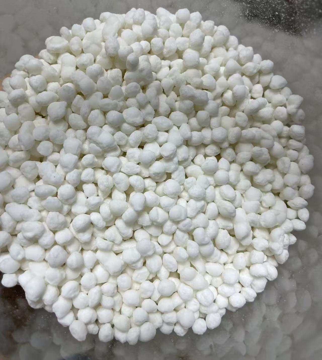 氯化铵颗粒2